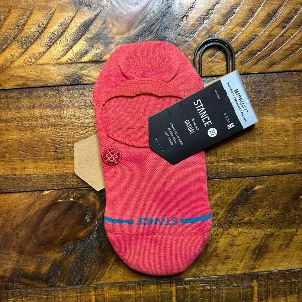 NWT Stance Women's Coral No Show Socks, Size Medium women’s size 8-10.5